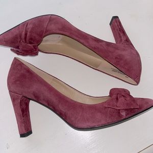 Vaneli genuine suede, wine, double knotted half bow heels, size 7